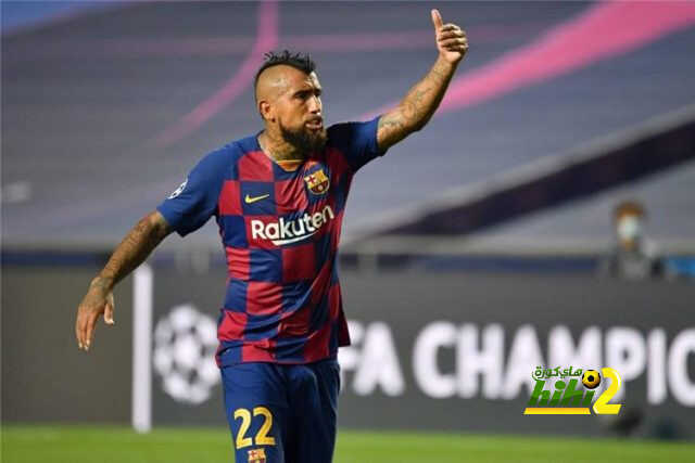 رسمياً .. فيدال يغادر برشلونة