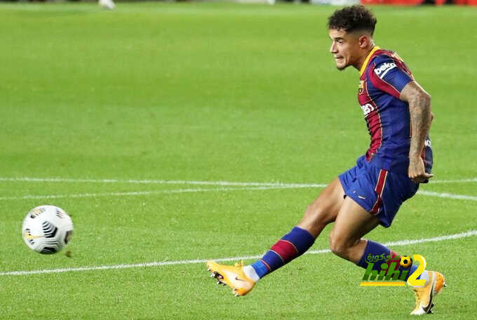 تقارير: آرسنال يرغب في ضم محور منظومة كومان في برشلونة