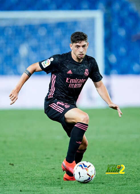 فيديو: فالفيردي يمنح ريال مدريد التقدم من صناعة بنزيمة