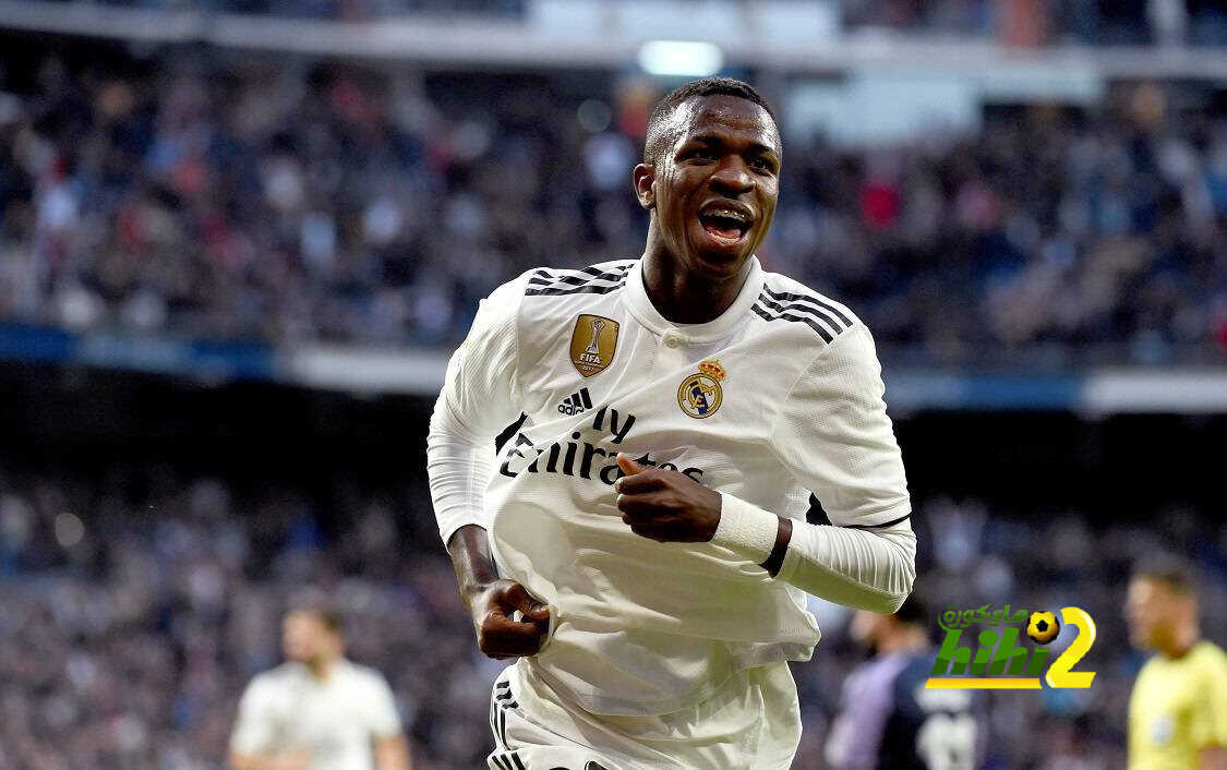 فيديو: فينيسيوس يكشف سر تألقه مع ريال مدريد ويتغنى بكريم بنزيما