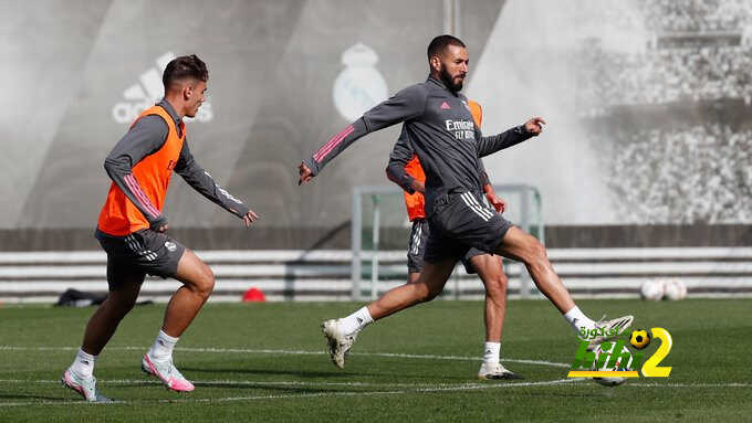 صورة .. كريم بنزيما يواصل العمل الجاد في تدريبات ريال مدريد