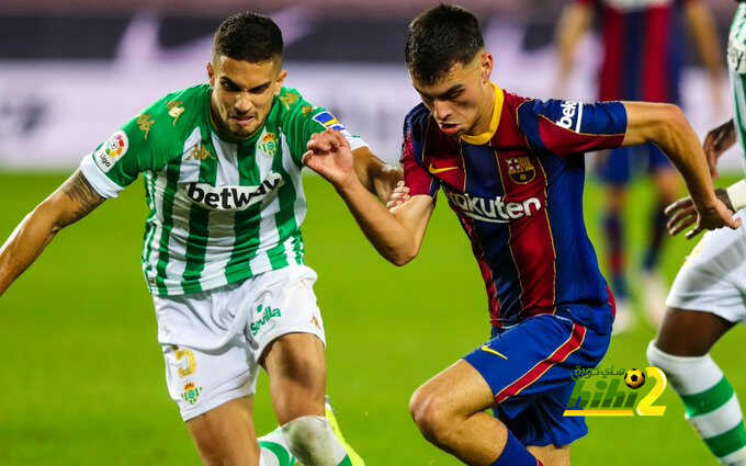 برشلونة يشيد بمستوى بيدري أمام ريال بيتيس