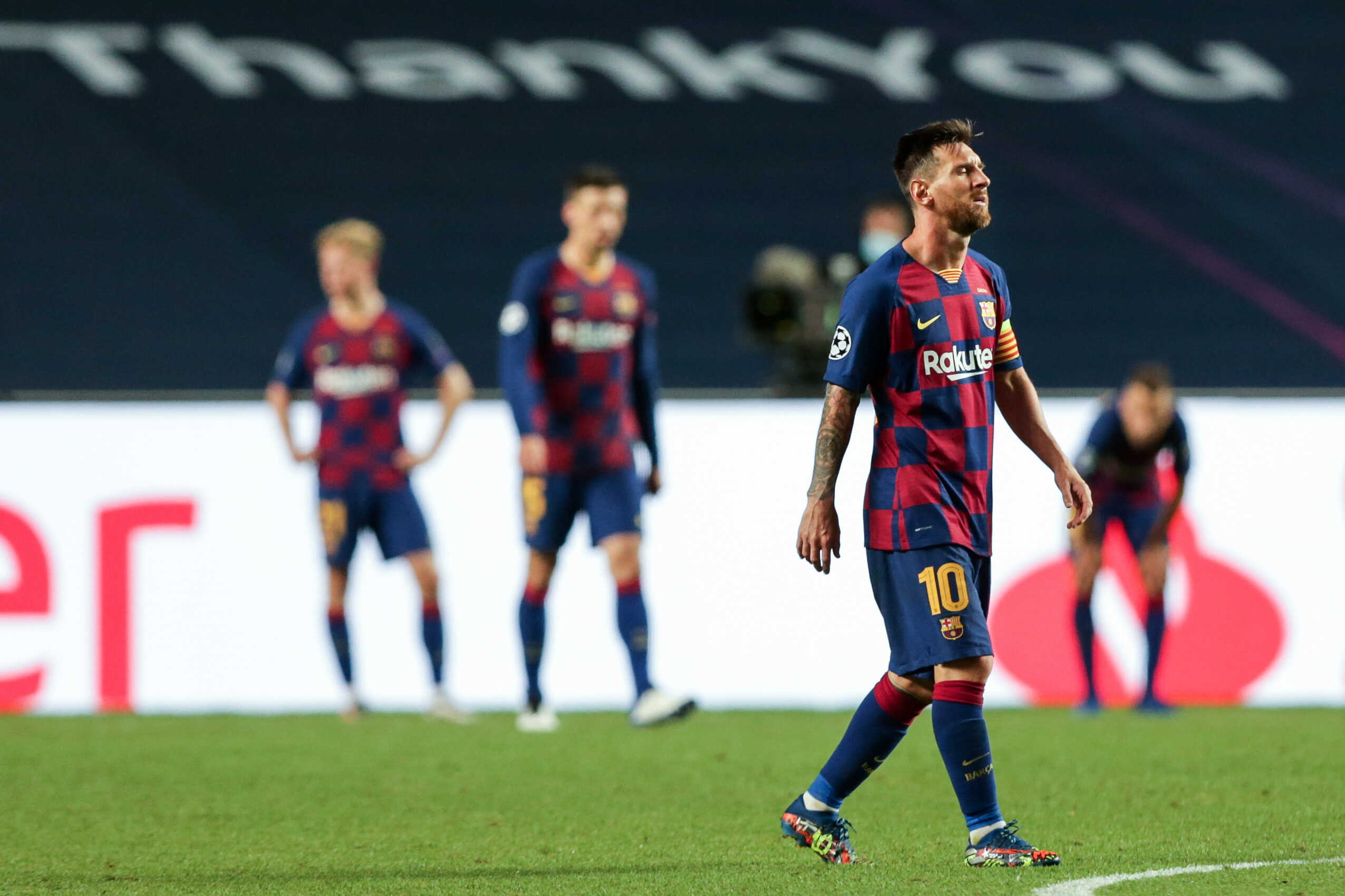 ميسي يتسبب في المزيد من الخسائر المالية لبرشلونة