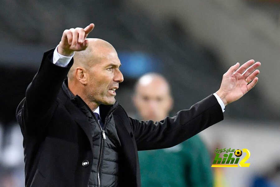 صورة…ضربة جزاء على ريال مدريد لم يحتسبها الحكم لصالح غرناطة