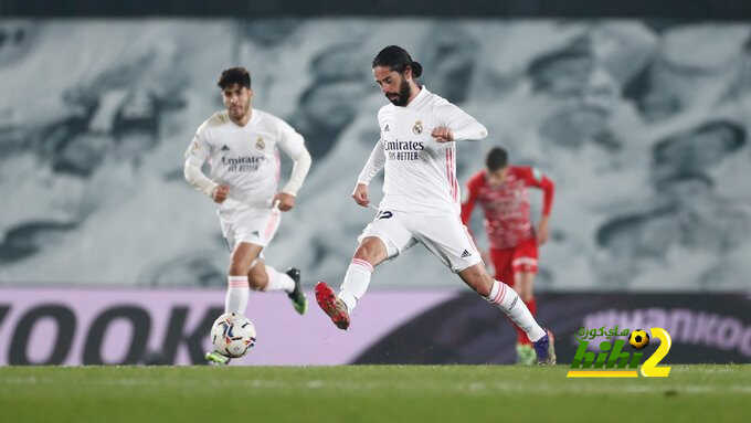 ريال مدريد يتجاهل الشائعات ويحتفل برقم قياسي لإيسكو