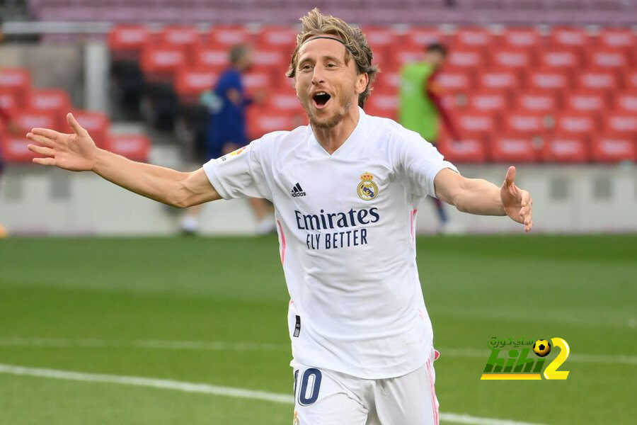 آخر تطورات ملف تجديد عقد مودريتش مع ريال مدريد