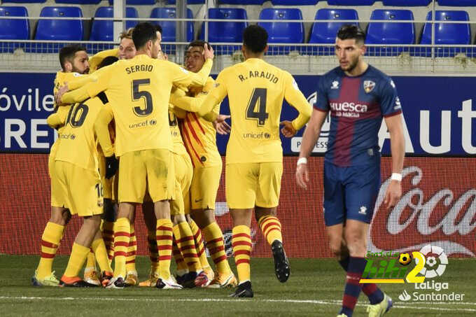 بعد 55 دقيقة .. برشلونة يواصل الضغط على هويسكا