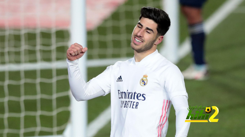 فيديو: لحظة وصول بعثة ريال مدريد إلى بامبلونا