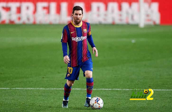سانشيز يتعجب من صمت سوريا على عدم طرد ميسي أمس!