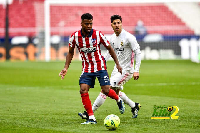 صحفي كتالوني: ريال مدريد استحق ركلة جزاء  في الديربي
