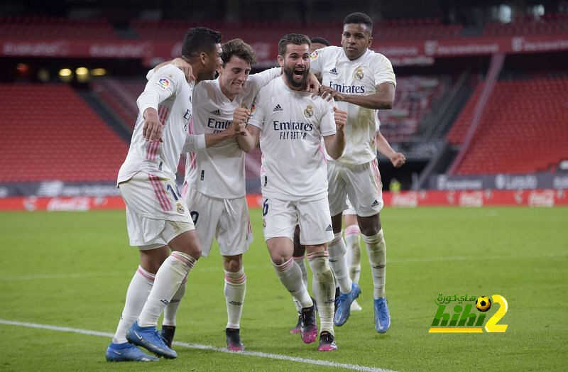 كيف رد صحفي كتالوني على شكوى ريال مدريد من التحكيم؟