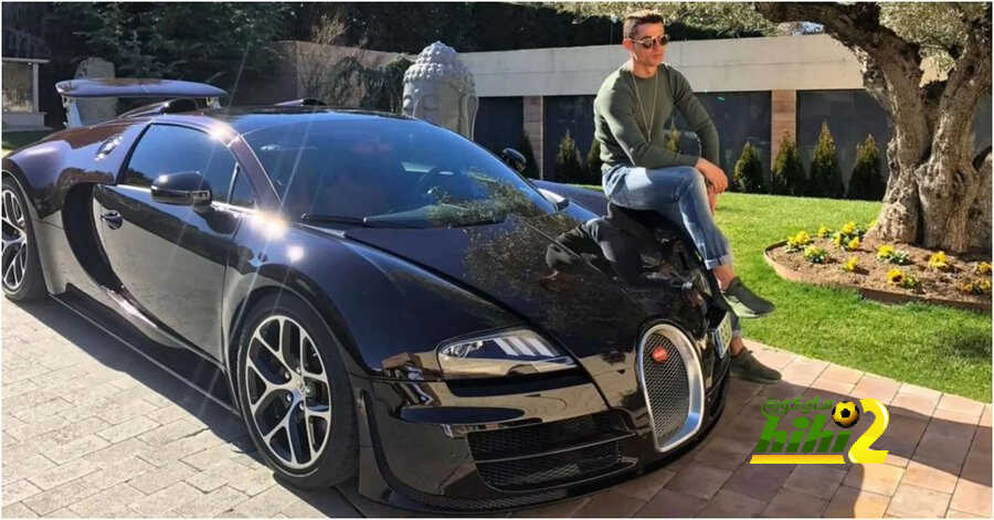 سبب غريب وراء نقل رونالدو لسياراته ليلا من تورينو !