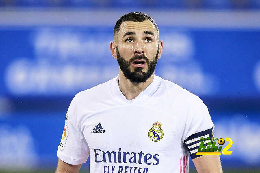 هل يرحل بنزيما هذا الصيف عن ريال مدريد ؟