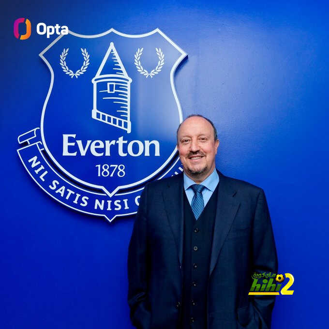 بالأرقام.. بينيتيز ثاني من يتولى تدريب إيفرتون وليفربول عبر التاريخ