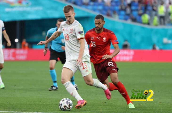 كاراسكو يتوقع تأهل إيطاليا على حساب إسبانيا إلى النهائي