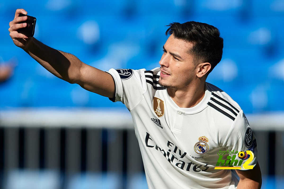 إبراهيم دياز يخضع للفحص الطبي في ميلان اليوم