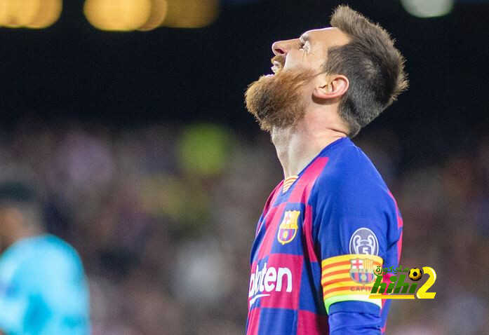 انقسام بين جماهير برشلونة بسبب حجب رقم ميسي