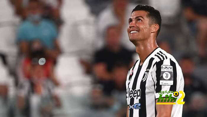 رونالدو يُخبر أليجري بخطته هذا الصيف!