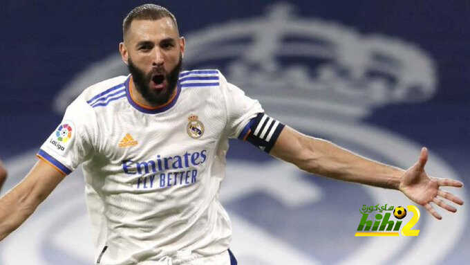 بنزيما أعظم ثالث لاعب في التاريخ بعد رونالدو وميسي !