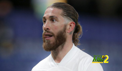 راموس يحتفل بفوز ريال مدريد بالكلاسيكو