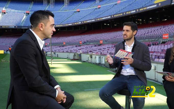 خوان كارلوس: متحمس لقدوم تشافي لبرشلونة