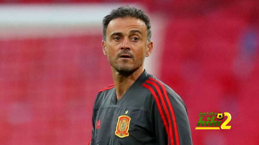 تقارير.. رونالدو ينصح مانشستر يونايتد بالتعاقد مع مدرب إسبانيا