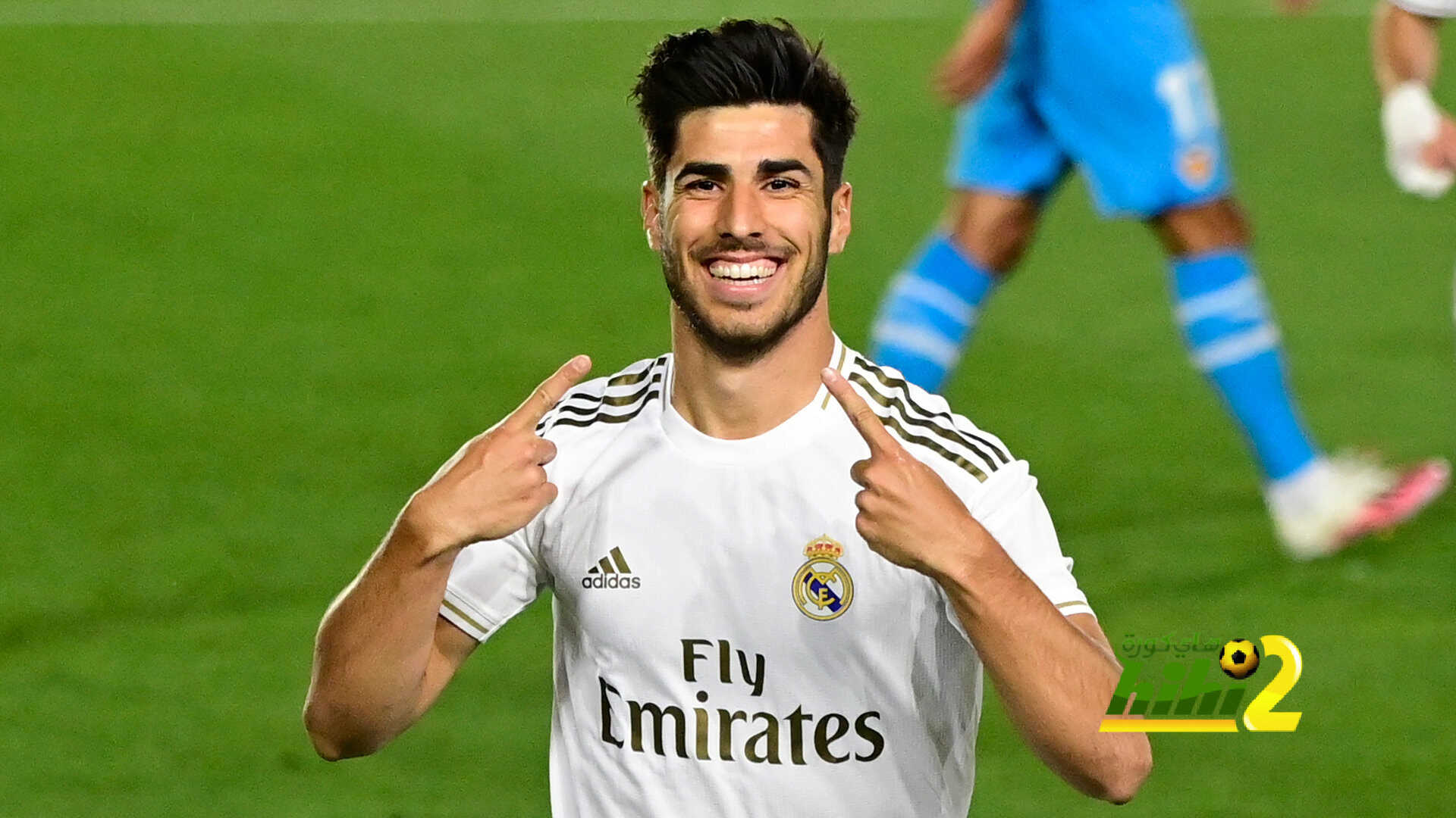 أسينسيو كلاعب أفضل من زيدان !