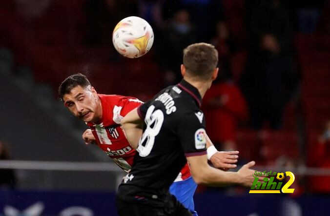 هل تريد جماهير أتلتيكو مدريد استمرار سيميوني؟