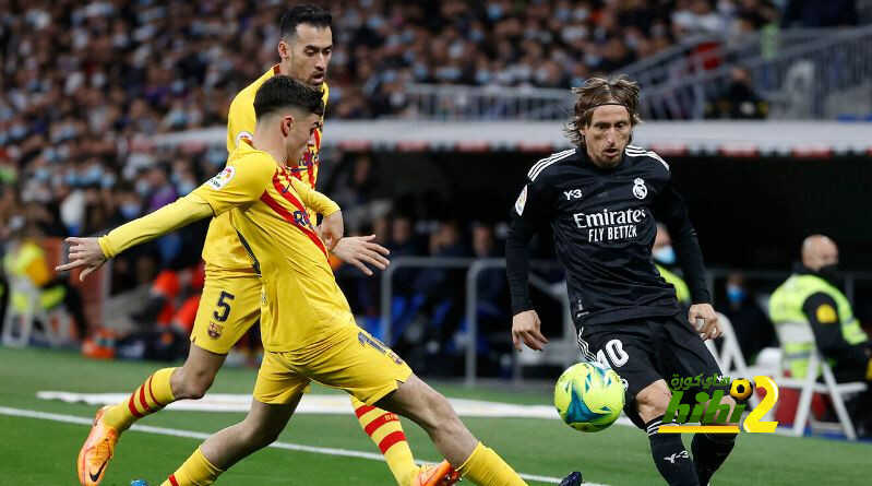 استفتاء يكشف حظوظ برشلونة في الليغا بعد الكلاسيكو