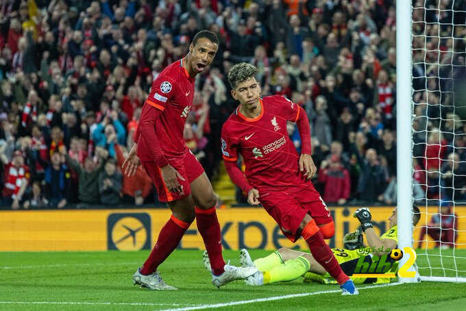 ليفربول يعادل مانشستر يونايتد في رقم أسطوري بدوري الأبطال
