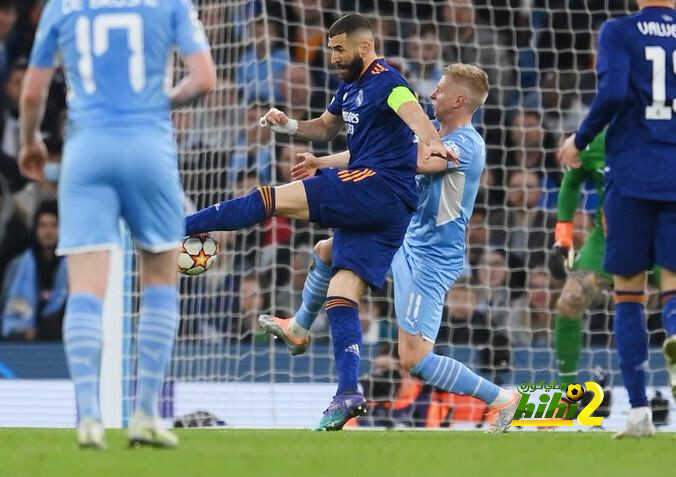 فيديو: بين صفوف العدو .. فرحة مشجع مدريدي بهدف بنزيما