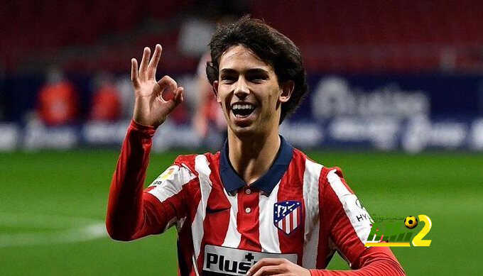 جواو فيلكس يجبر برشلونة على التعاقد مع ليفاندوفسكي