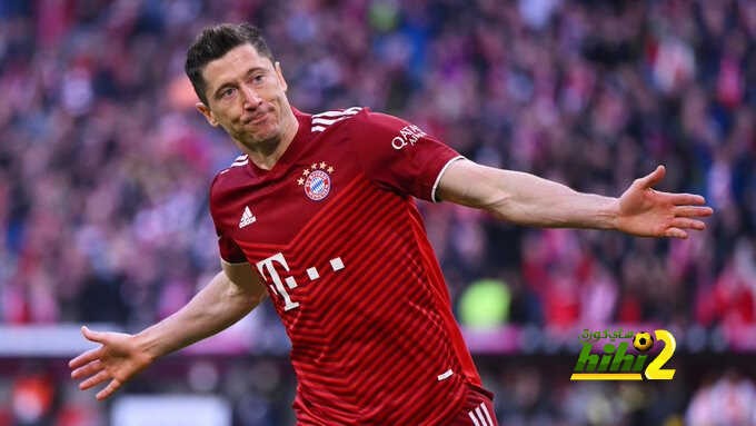 صراع الحذاء الذهبي.. ليفاندوفسكي بعيد عن أقرب الملاحقين !