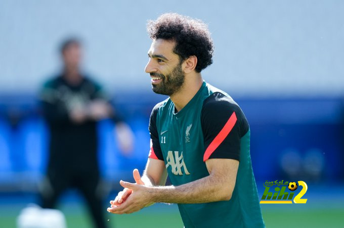 تطورات جديدة في تجديد عقد محمد صلاح مع ليفربول