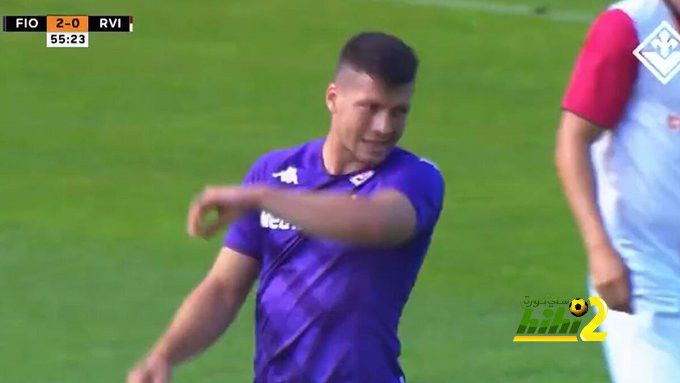 يوفيتش يسجل سوبر هاتريك في أول مبارياته مع فيورنتينا !
