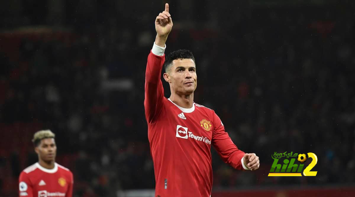 وكيل رونالدو لا يزال يبحث له عن ناد جديد !