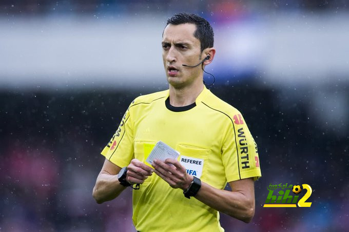 أرقام ريال مدريد مع حكم الكلاسيكو