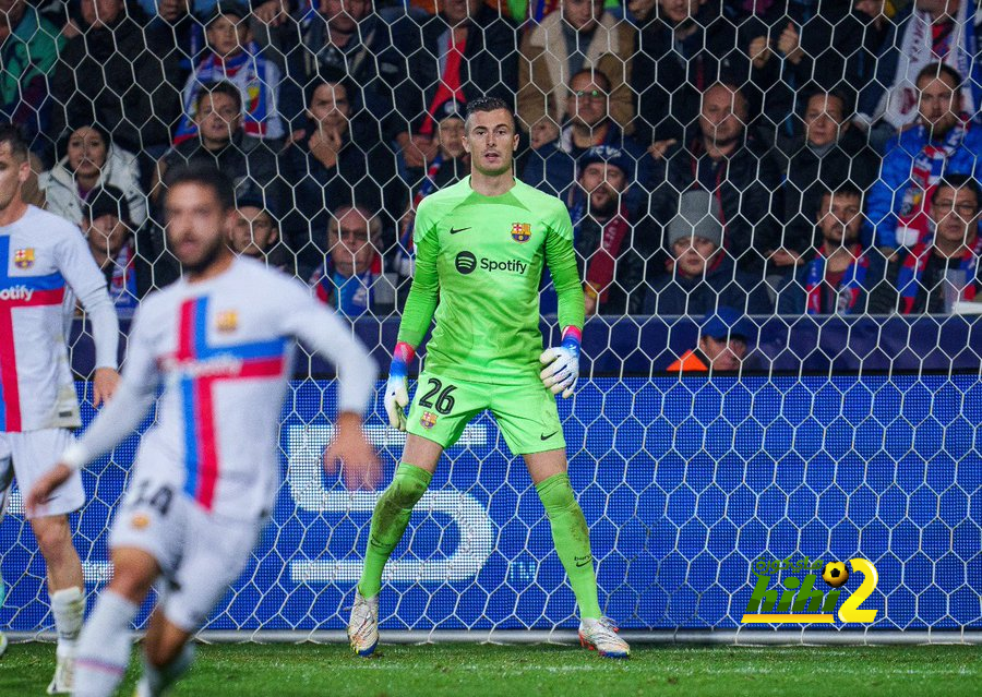 برشلونة في موقف صعب مع بينيا