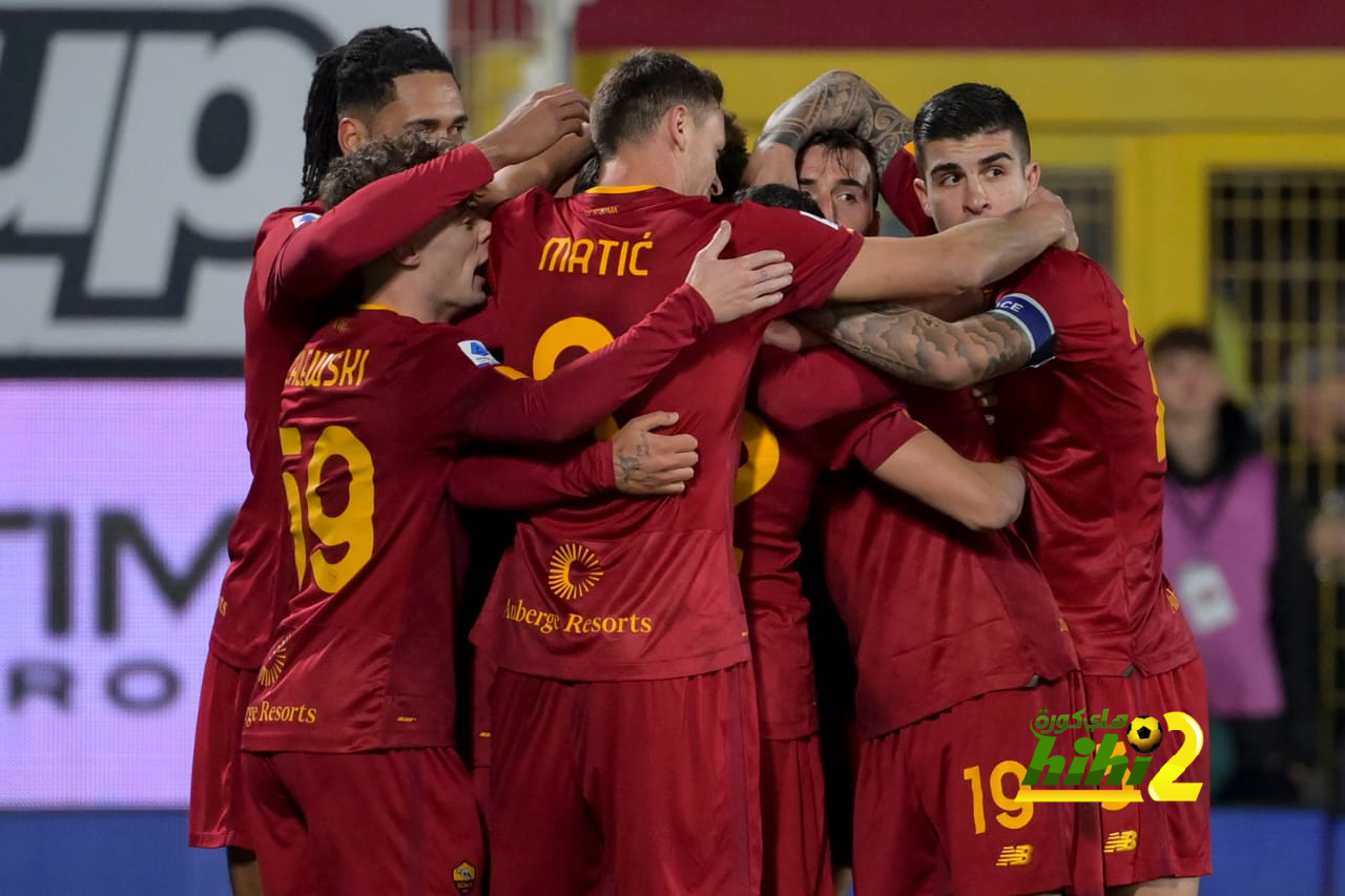 روما يسجل الهدف الثاني في مرمى سبيزيا
