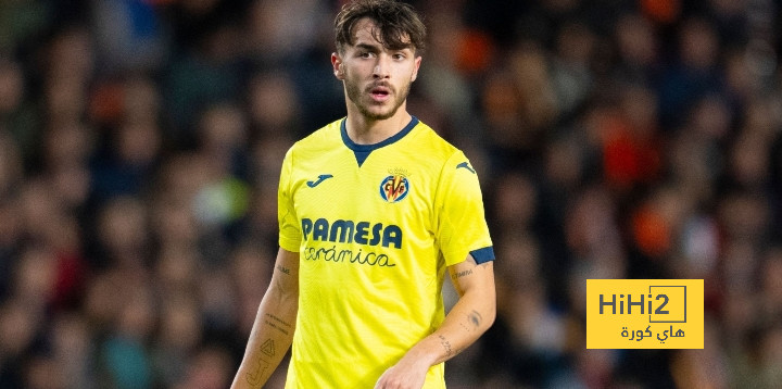 لاعب فياريال: مباراة برشلونة مميزة ولها طابع خاص
