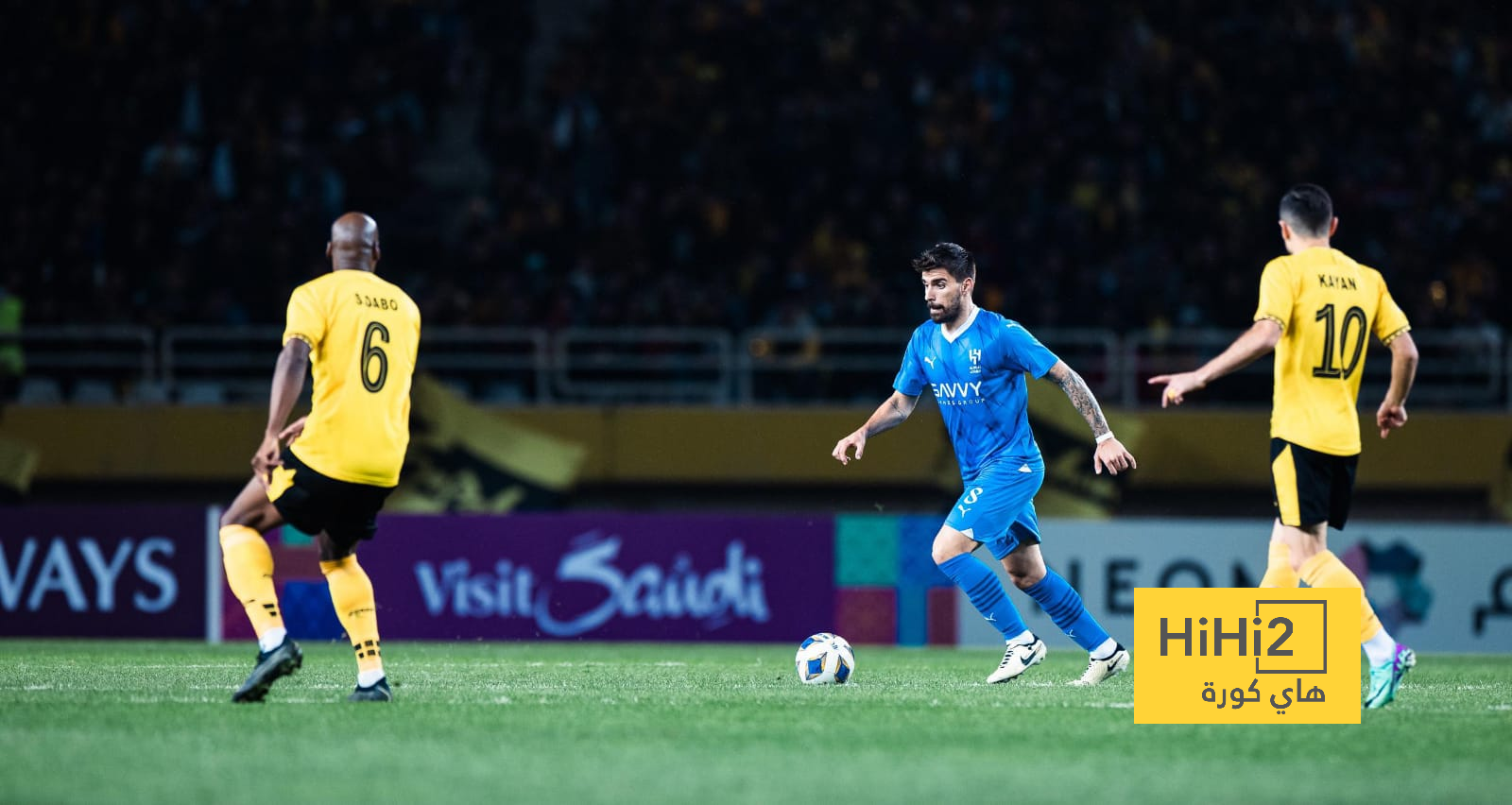 إحصائيات الشوط الأول بين الهلال وسباهان