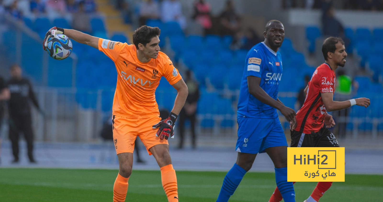 الأقل تقييما في الشوط الأول بين الهلال والرياض