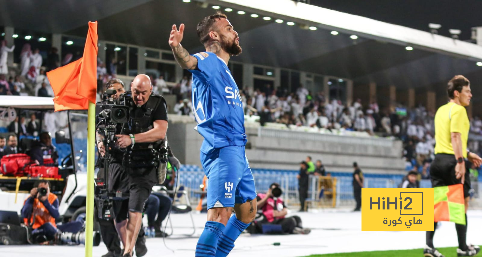 الهلال يهزم الرياض بثلاثية في الدوري