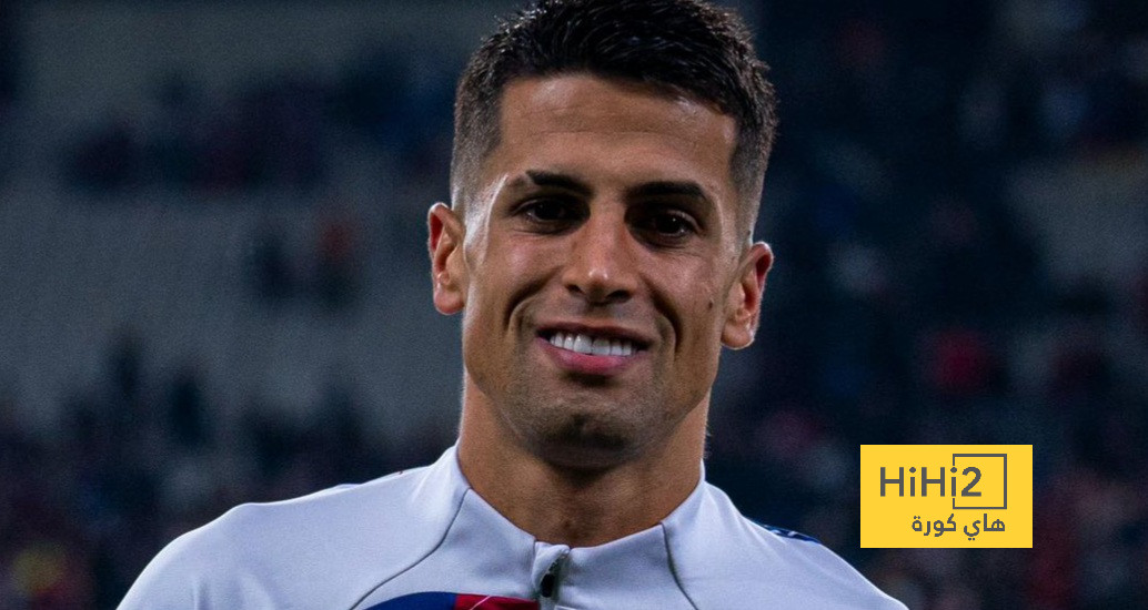 الهلال يهدد برشلونة