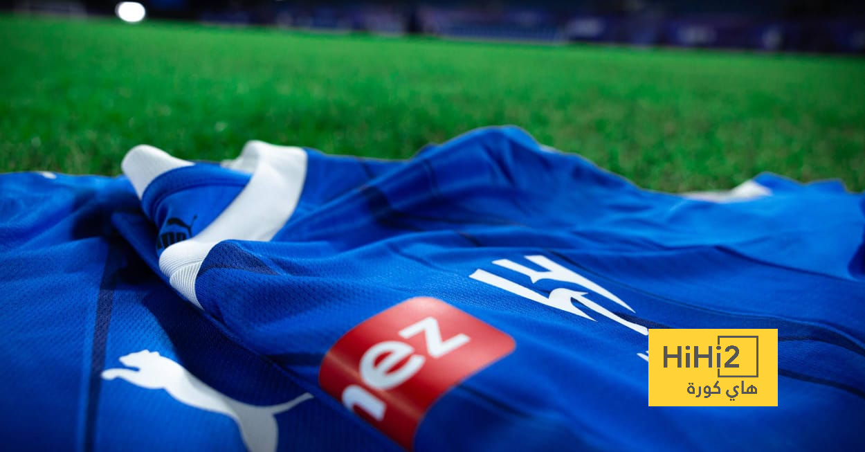 إحصائيات الشوط الأول بين الهلال والفتح