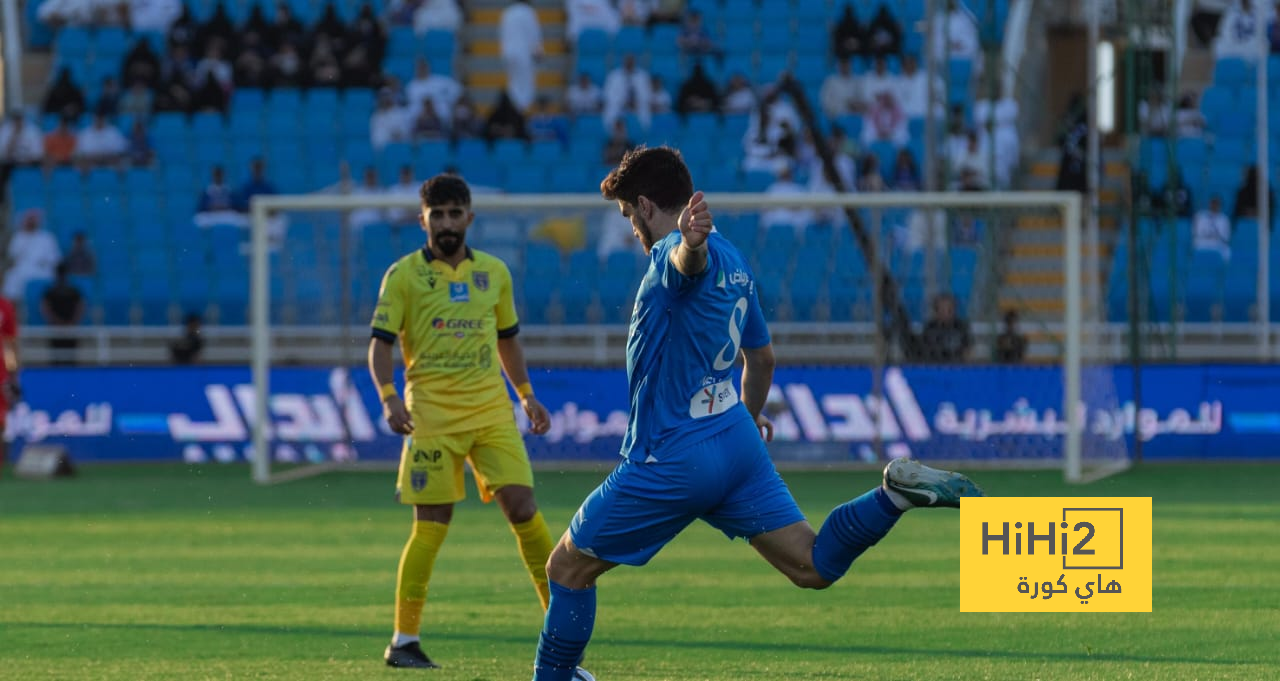 طاقم تحكيم مباراة الأهلي والهلال