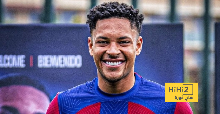 فيديو.. فيتور روكي يغادر برشلونة في طريقه إلى ريال بيتيس