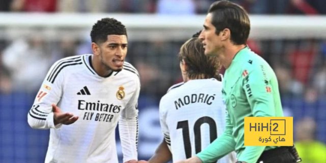 صحفي إسباني يسخر من حكم مباراة ريال مدريد وأوساسونا