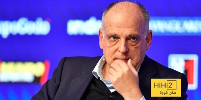 تيباس يرد على هتافات جماهير ريال مدريد