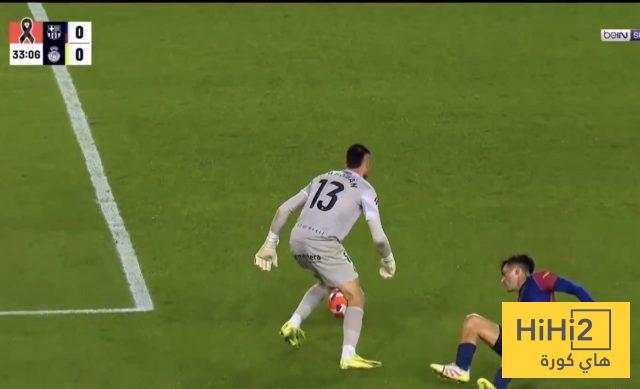 صور : بيدري يسقط بعد مراوغة من حارس مايوركا 12 صور : بيدري يسقط بعد مراوغة من حارس مايوركا 11